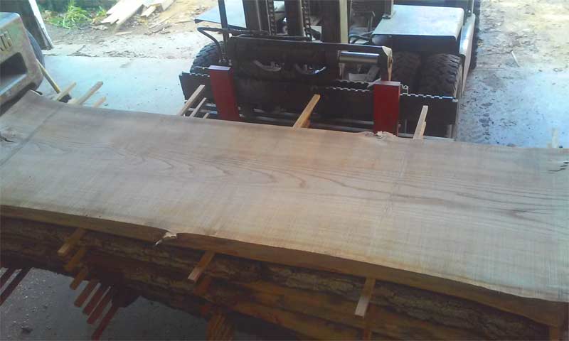 Specialty cuts like live edged slabs